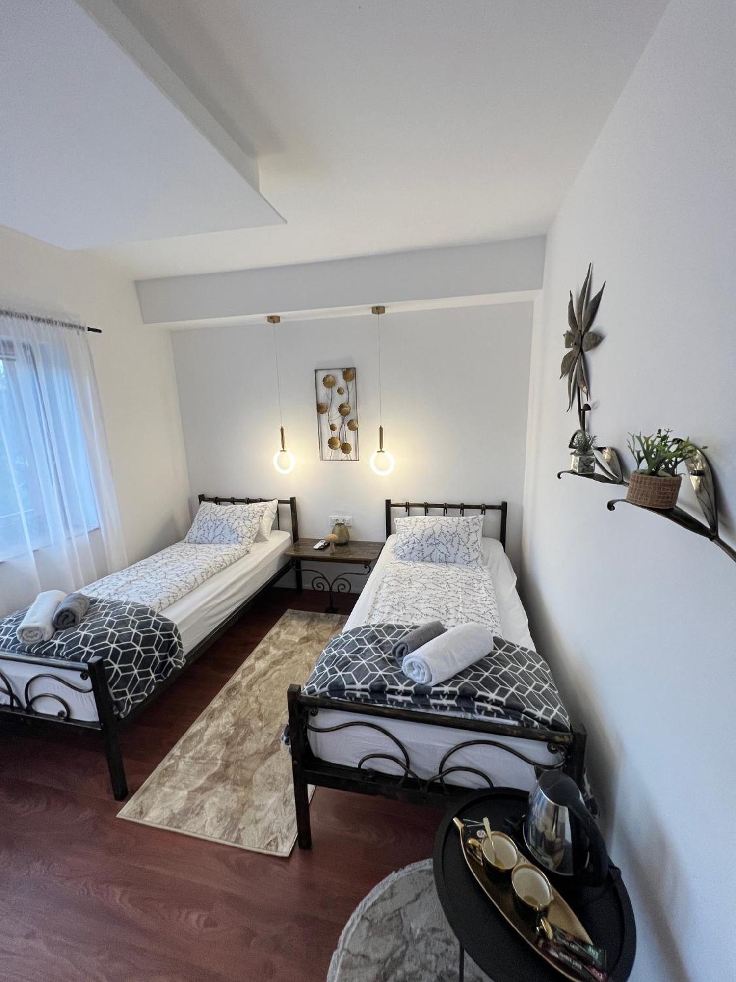 Prenociste-Sobe-Rooms-Aman Бихач Экстерьер фото