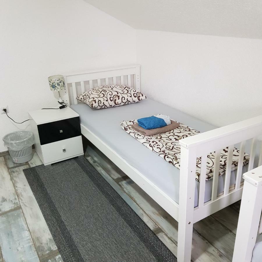 Prenociste-Sobe-Rooms-Aman Бихач Экстерьер фото